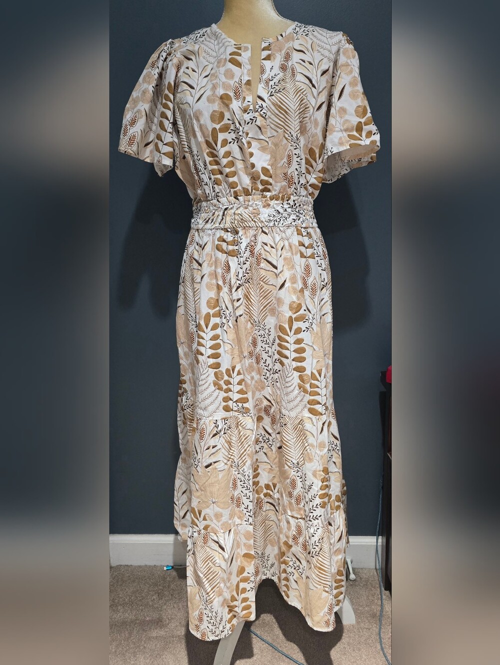 Anthropologie Meadow Rhodes Neutral Leaf-Print Maxi Dress Sz 2x